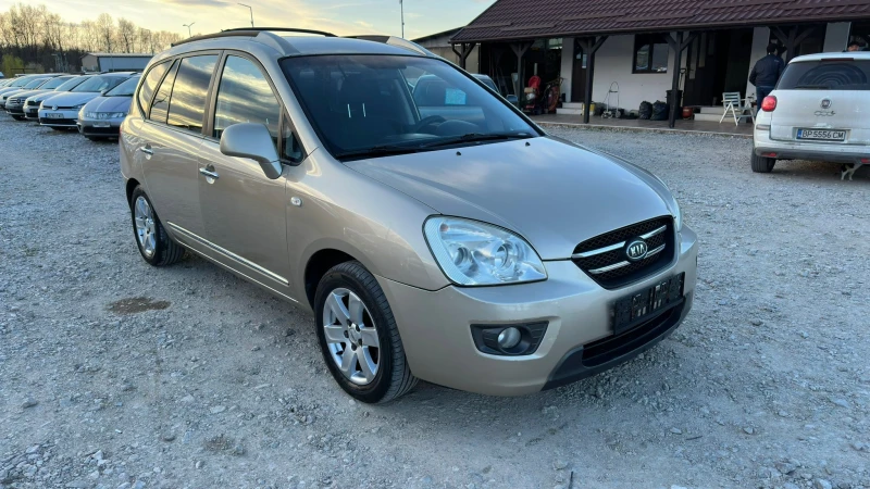 Kia Carens 2.0 дизел 7 места, снимка 3 - Автомобили и джипове - 44892746