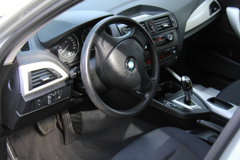 BMW 118, снимка 5 - Автомобили и джипове - 45716001