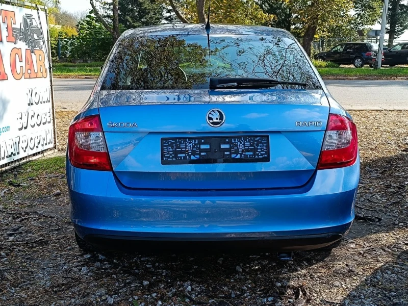 Skoda Rapid Klima Euro 5, снимка 5 - Автомобили и джипове - 48624689