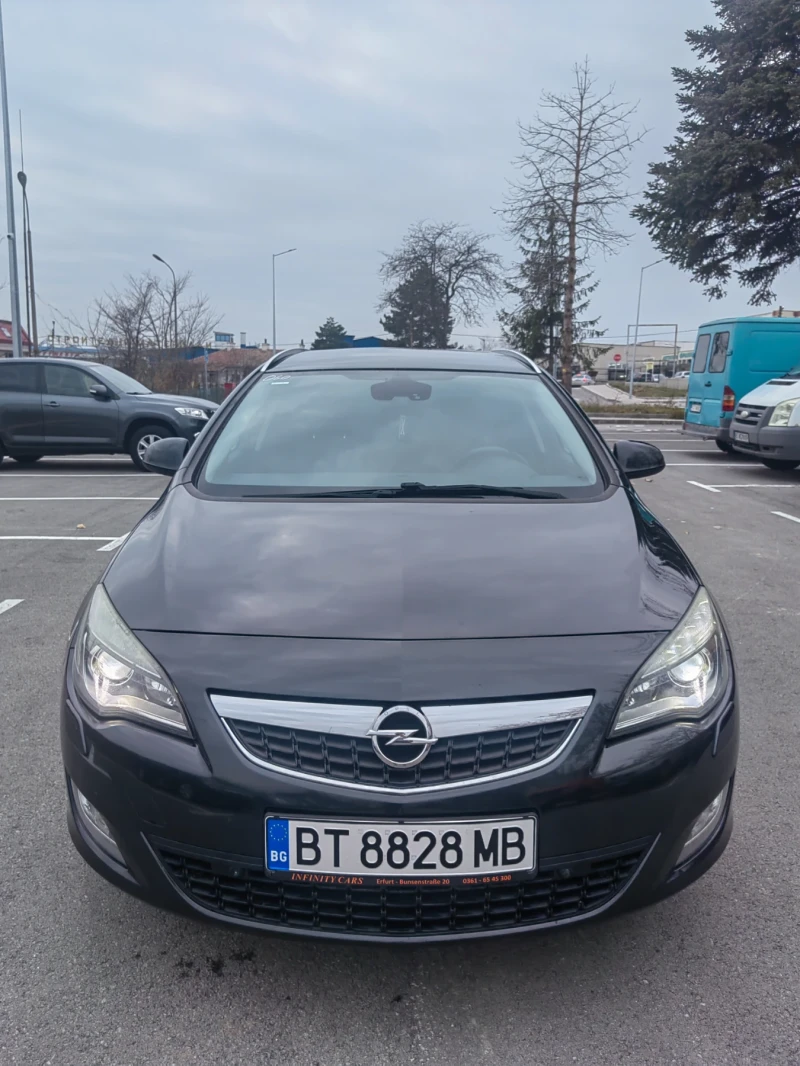 Opel Astra, снимка 2 - Автомобили и джипове - 48790344