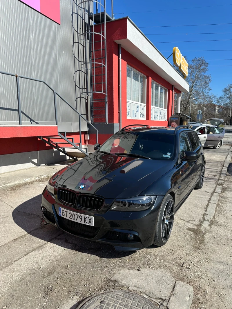 BMW 320 320d, снимка 1 - Автомобили и джипове - 49256232