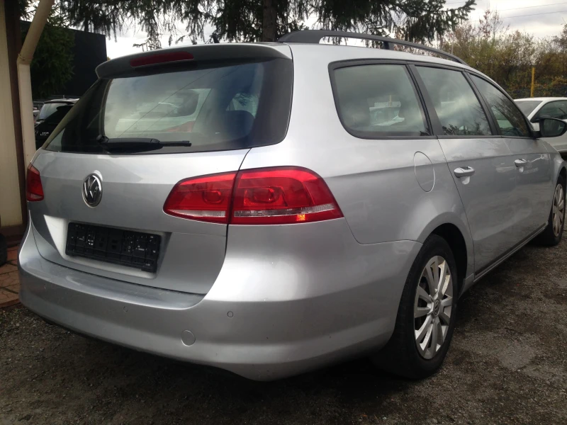 VW Passat B7/2.0TDI/140/Автоматик/NAVI/Euro5B, снимка 6 - Автомобили и джипове - 52332052