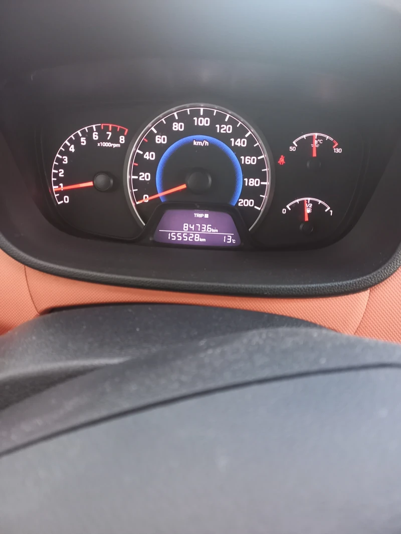 Hyundai I10 Лимитирана серия, снимка 16 - Автомобили и джипове - 52354416