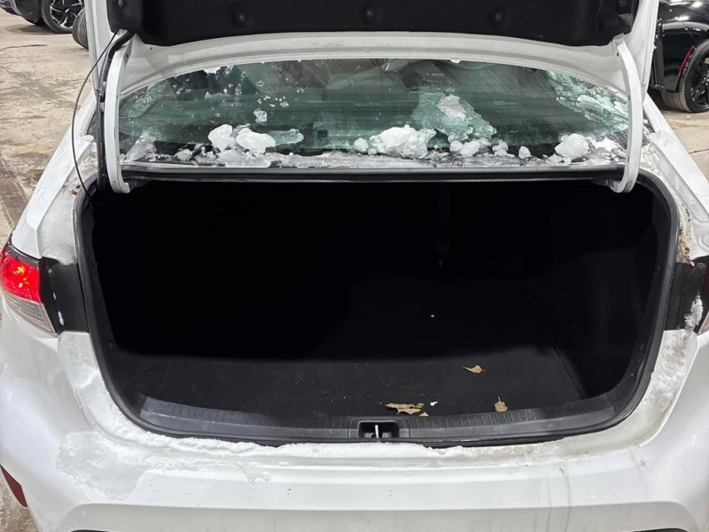 Toyota Corolla * LE CVT * CARFAX * БЕЗ ПЪРВОНАЧАЛНА ВНОСКА, снимка 15 - Автомобили и джипове - 53269133