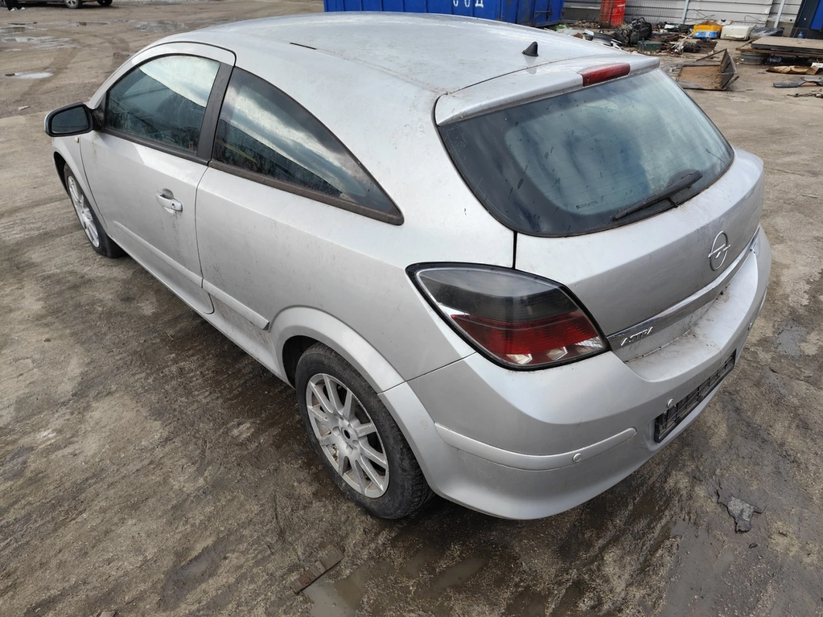 Opel Astra Н - GTC - 1.3CDTI - изображение 4