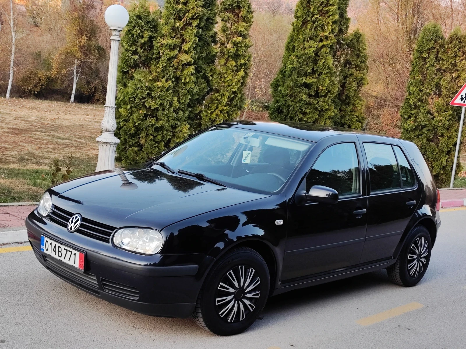 VW Golf 1.4I 16V(75)* НОВ ВНОС*  - изображение 3