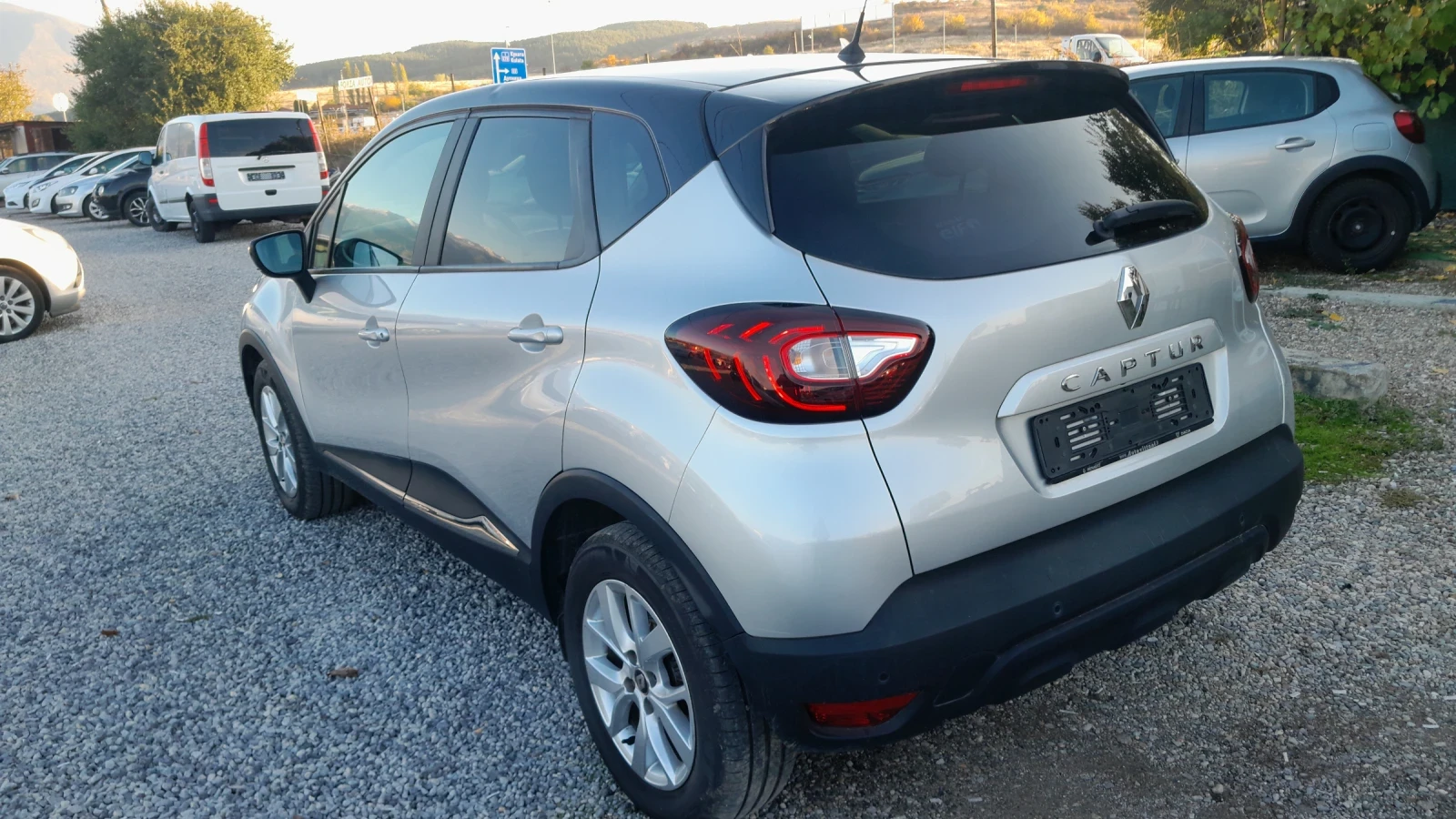 Renault Captur 1.5 crdi | Mobile.bg — изображение 9
