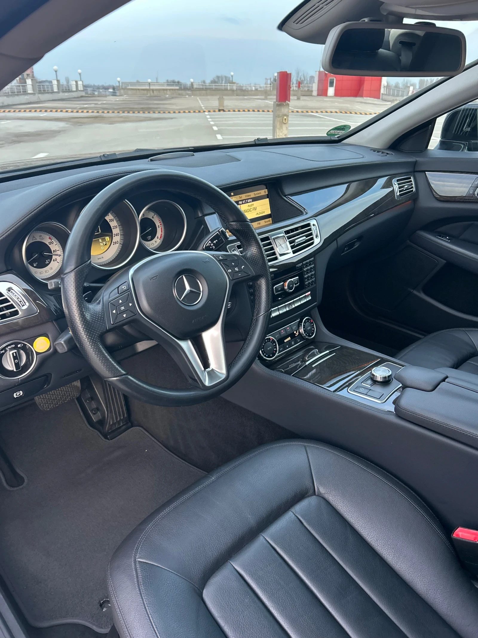 Mercedes-Benz CLS 350 LED // ПРУЖИНИ , снимка 9 - Автомобили и джипове - 53713565