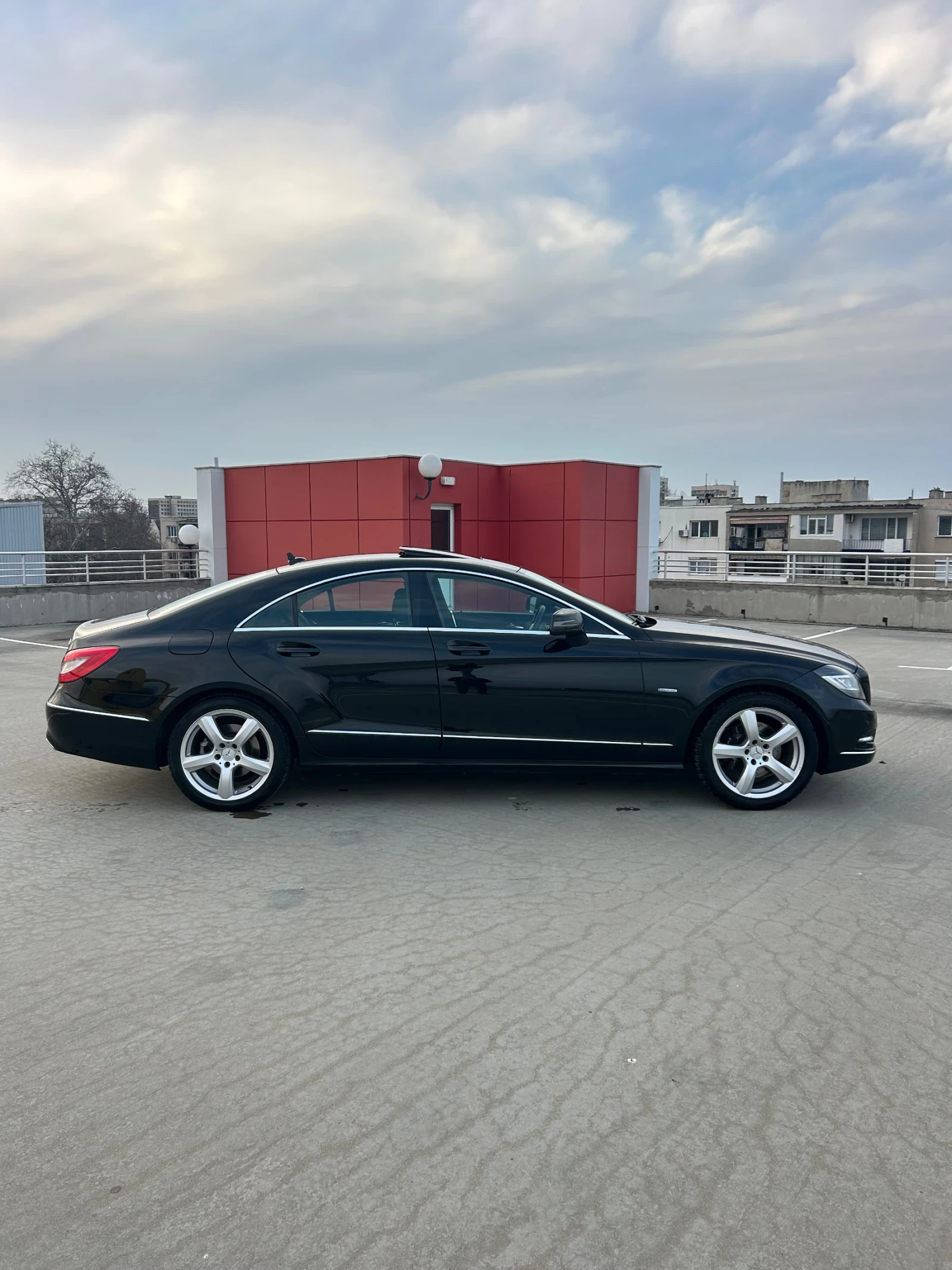 Mercedes-Benz CLS 350 LED // ПРУЖИНИ , снимка 2 - Автомобили и джипове - 53713565