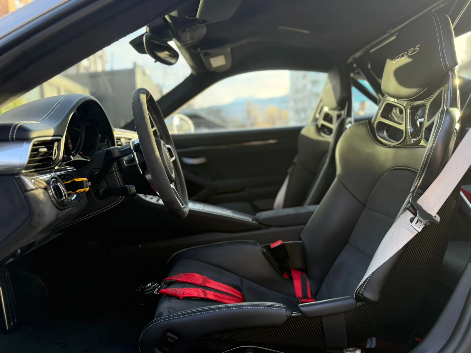 Porsche 911 GT3 RS/991.1 - изображение 10