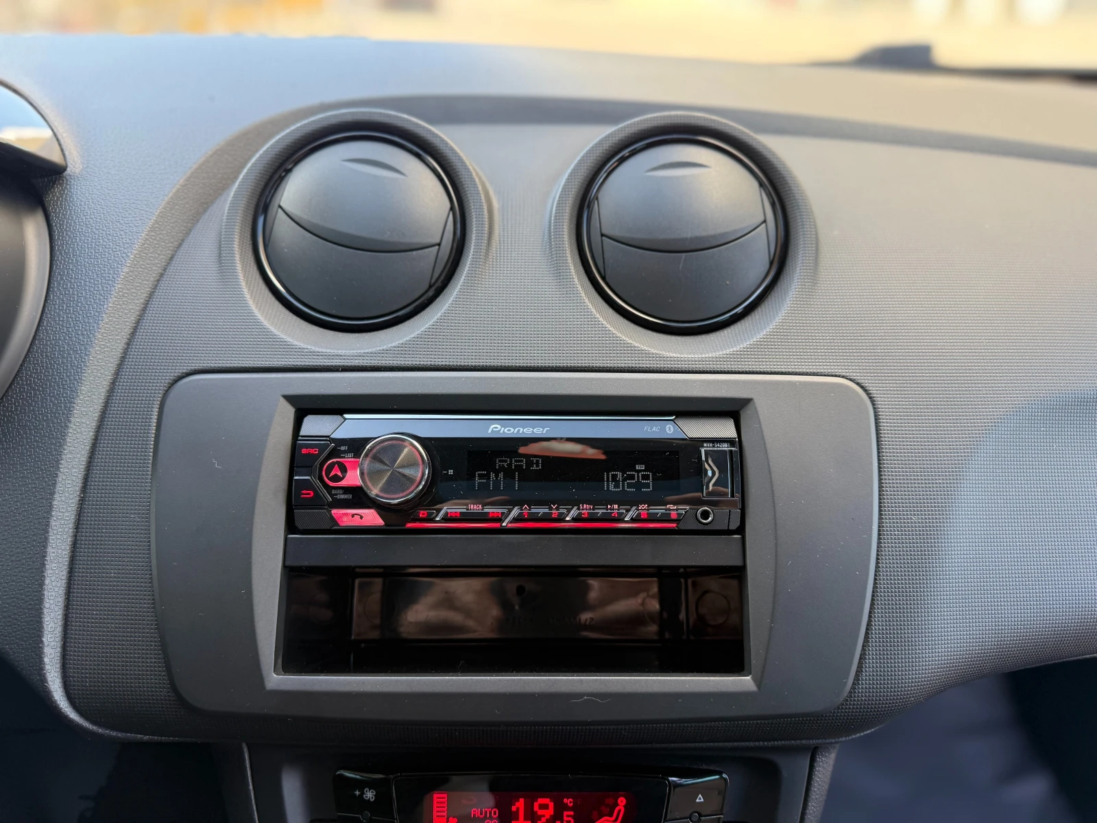 Seat Ibiza Cupra 6 ������ ��������/1.4i 180�.�. ��������� | Mobile.bg � ����������� 16