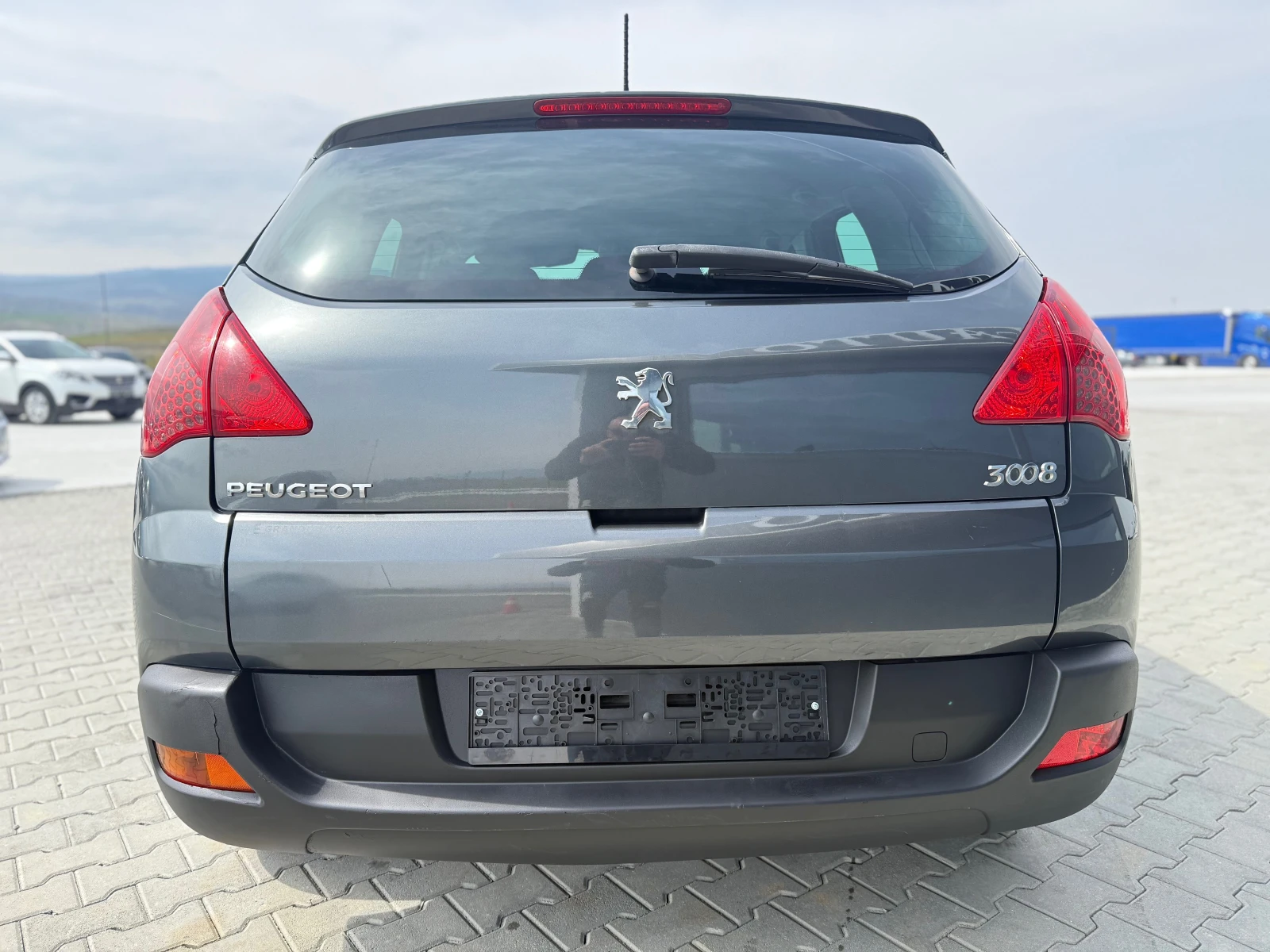 Peugeot 3008 1.6hdi 109 ks , снимка 6 - Автомобили и джипове - 54180794