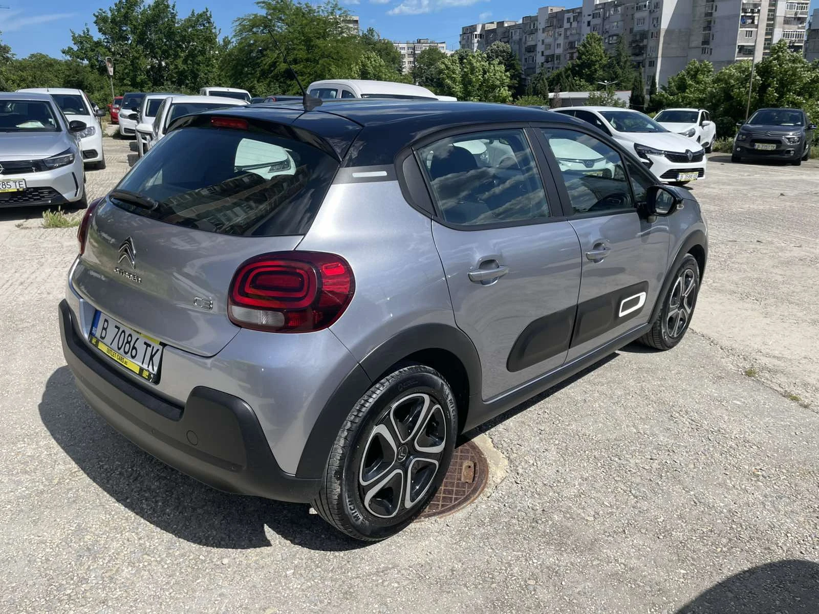 Citroen C3 Shine, снимка 3 - Автомобили и джипове - 54712668