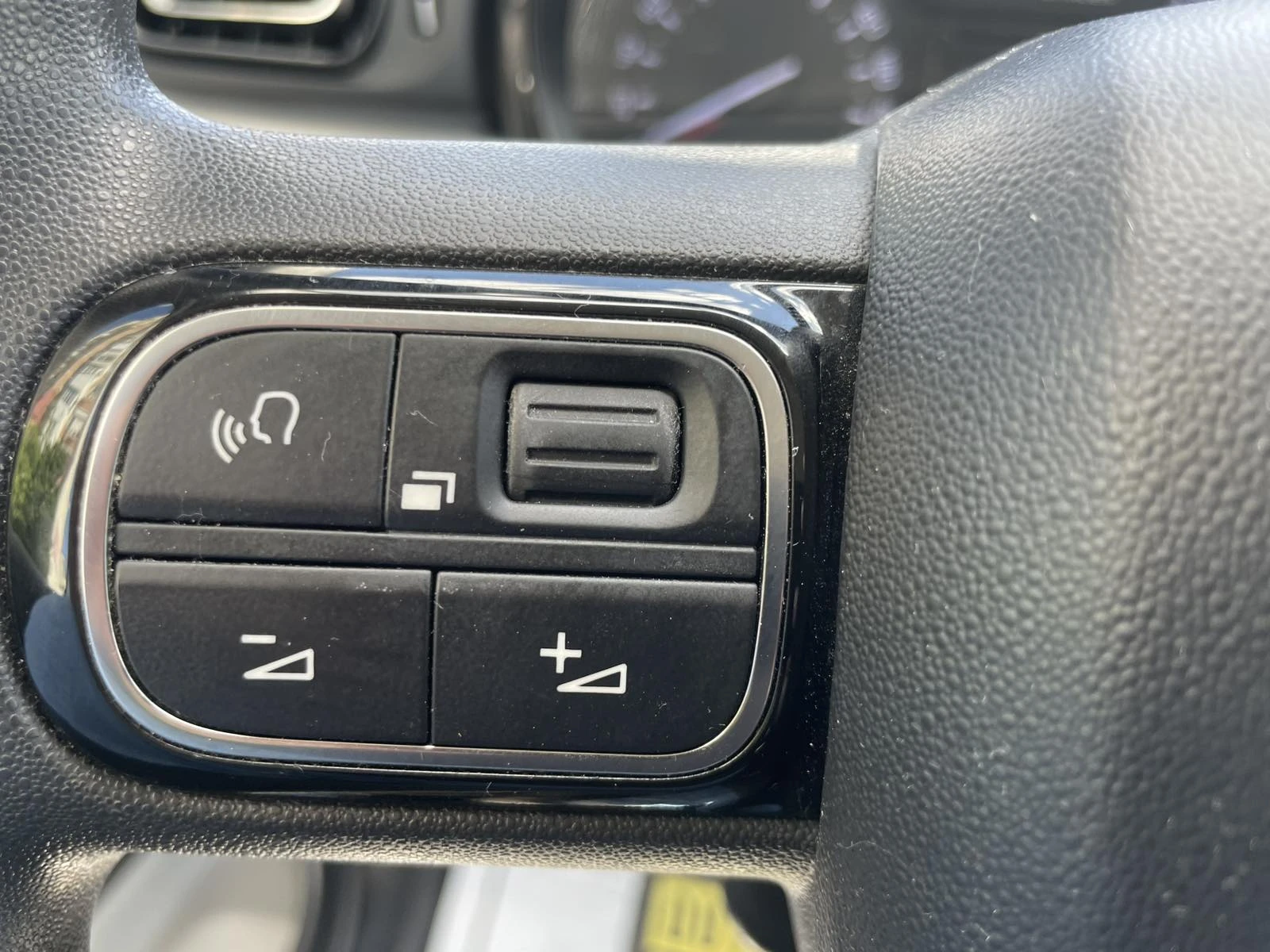 Citroen C3 Shine, снимка 11 - Автомобили и джипове - 54712668