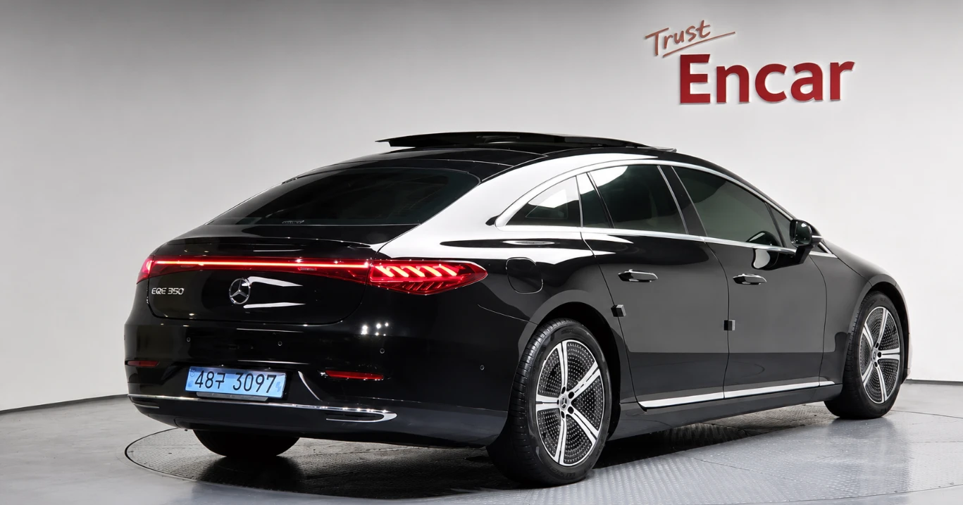 Mercedes-Benz EQS PANO* ОБДУХ* КОЖА* HUD* 360, снимка 3 - Автомобили и джипове - 55600149