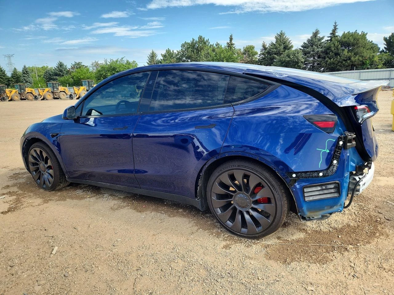 Tesla Model Y AWD PERFORMANCE| FSDC4 | Mobile.bg � ����������� 4
