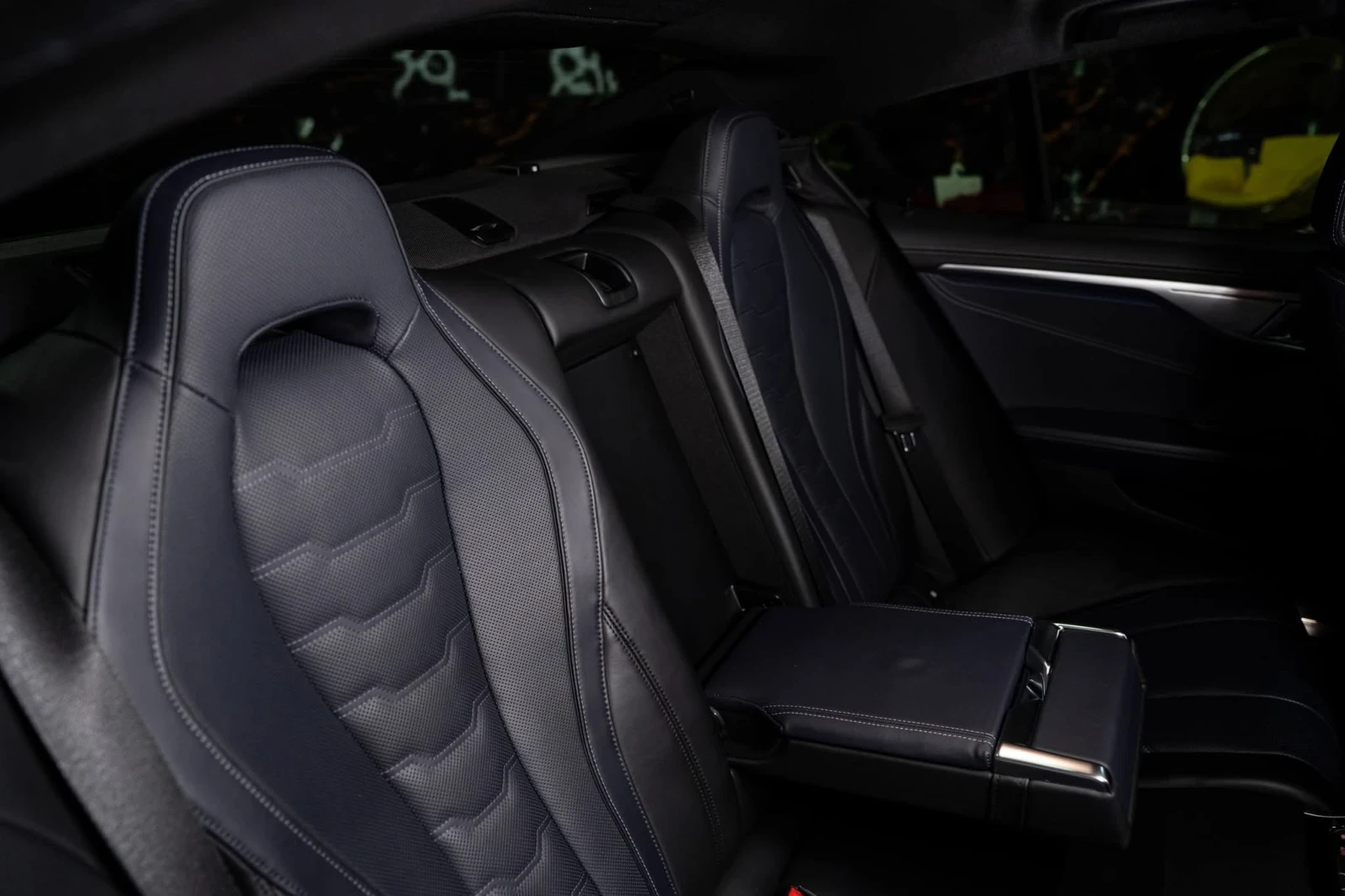 BMW 850 I XDRIVE FULL M SPORT LED ���� H&K ������ 100% | Mobile.bg � ����������� 14