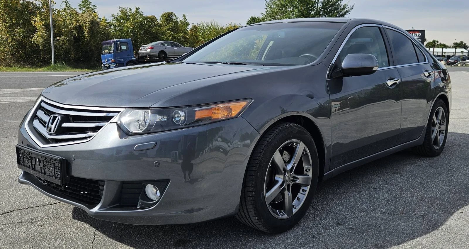 Honda Accord 2.4 201k.s. AUTOMATIC , снимка 2 - Автомобили и джипове - 56684306
