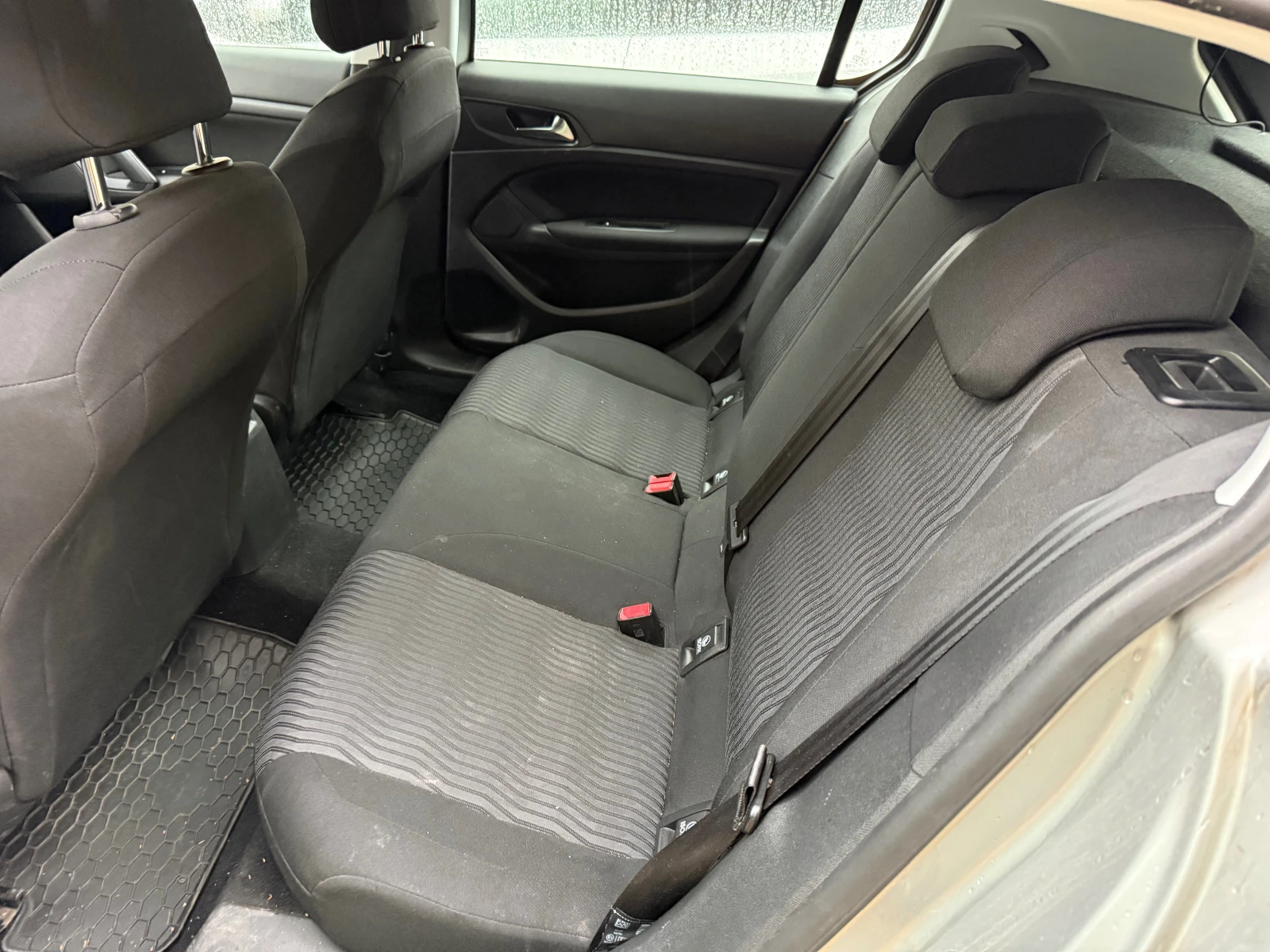 Peugeot 308, снимка 7 - Автомобили и джипове - 56713270