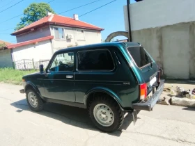  Lada Niva