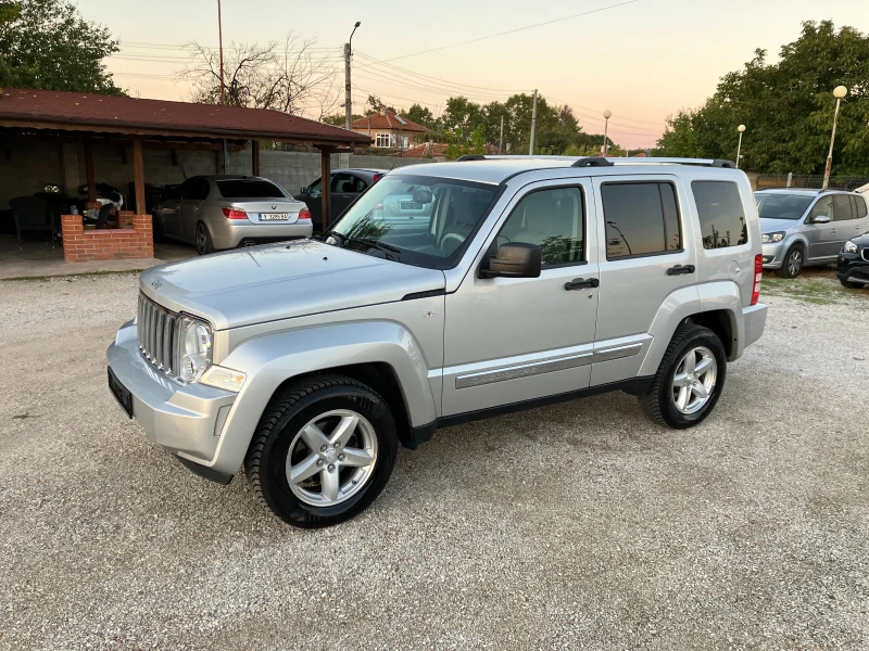 Jeep Cherokee 2.8 CRDI- Като нова, снимка 3 - Автомобили и джипове - 47598221