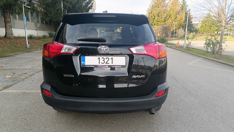 Toyota Rav4 2.0D4-D, снимка 4 - Автомобили и джипове - 48520831