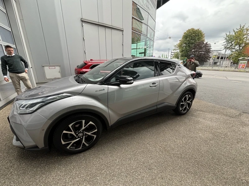 Toyota C-HR 1.8 Hybrid SHZ PDC KLIMA, снимка 3 - Автомобили и джипове - 49235658