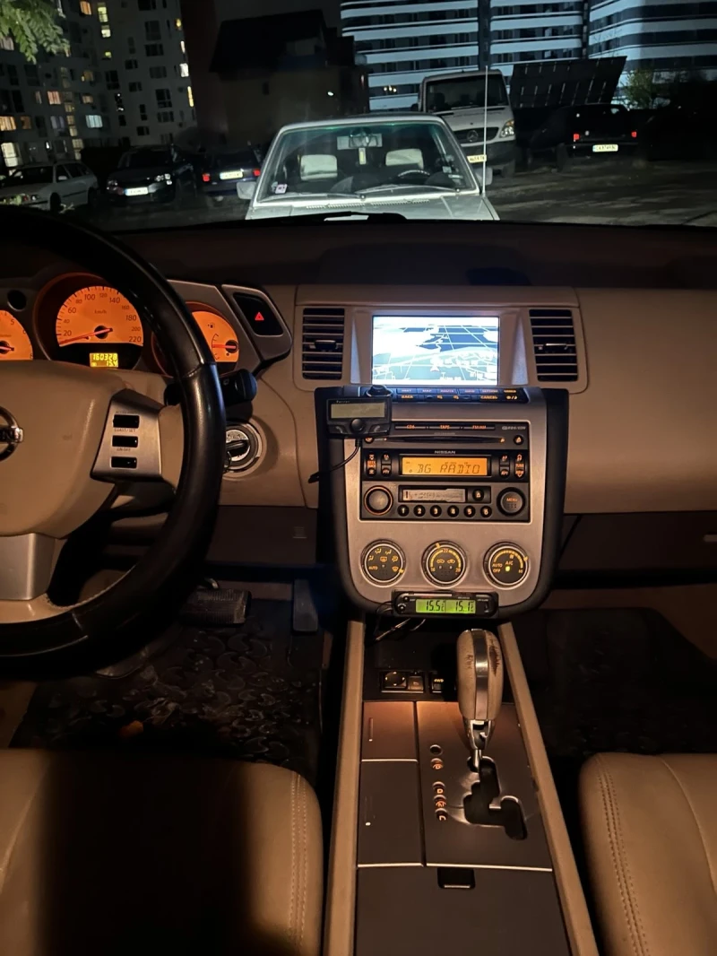 Nissan Murano АВТОМАТ БЕНЗИН, снимка 9 - Автомобили и джипове - 52369352