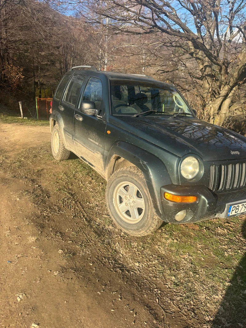 Jeep Cherokee, снимка 5 - Автомобили и джипове - 52904335
