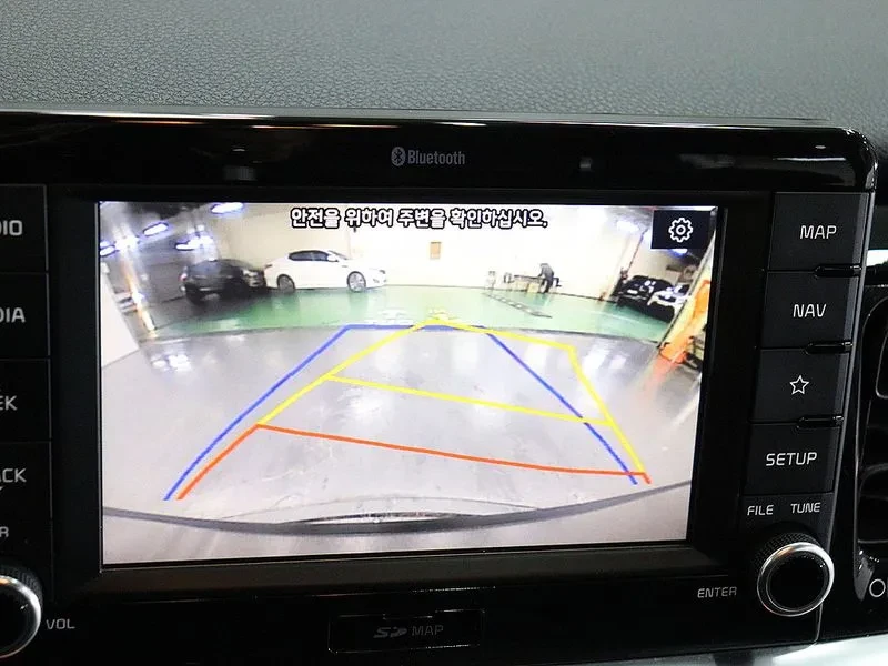 Kia Stonic 1.4 Trendy, снимка 10 - Автомобили и джипове - 55085650