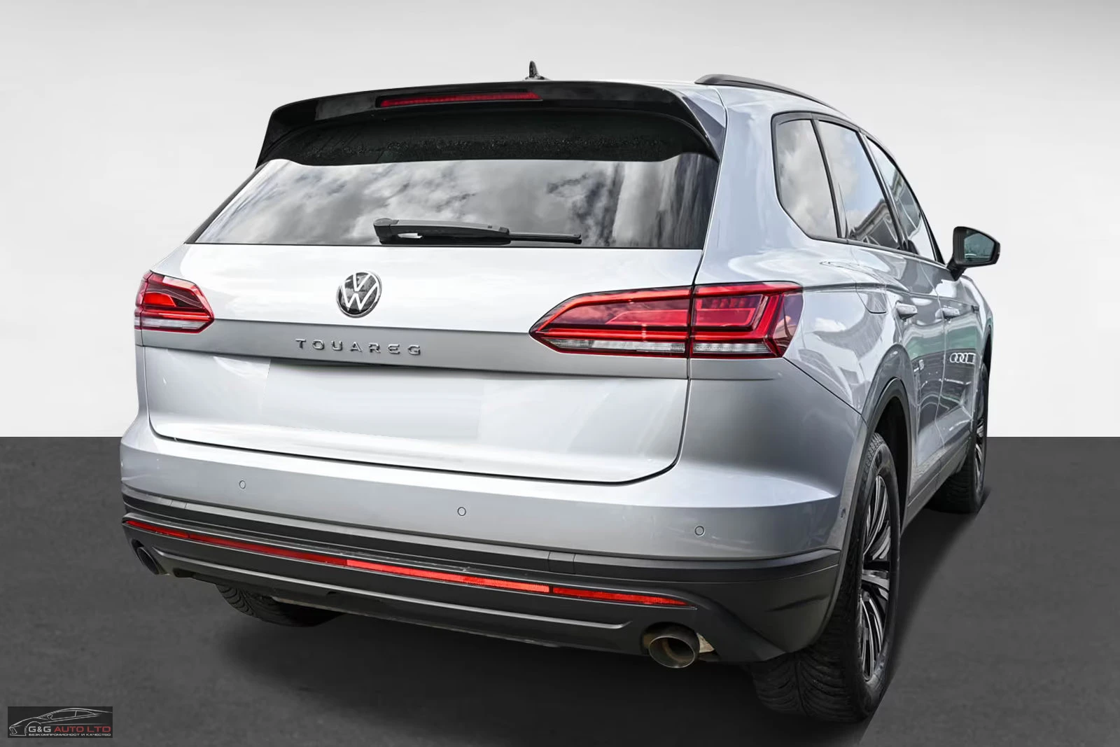VW Touareg 3.0TDI/231HP/4X4/TIPTRONIC/MASSAGE/PANO/CAM/696v - изображение 4