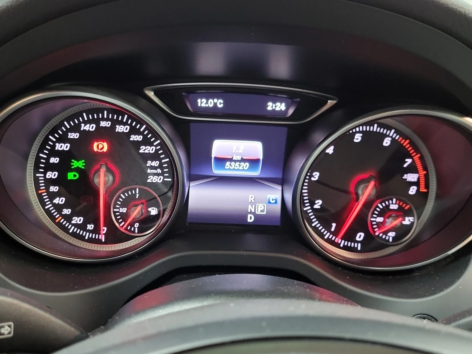 Mercedes-Benz GLA 250 * * CARFAX * * АВТО КРЕДИТ * *  - изображение 8