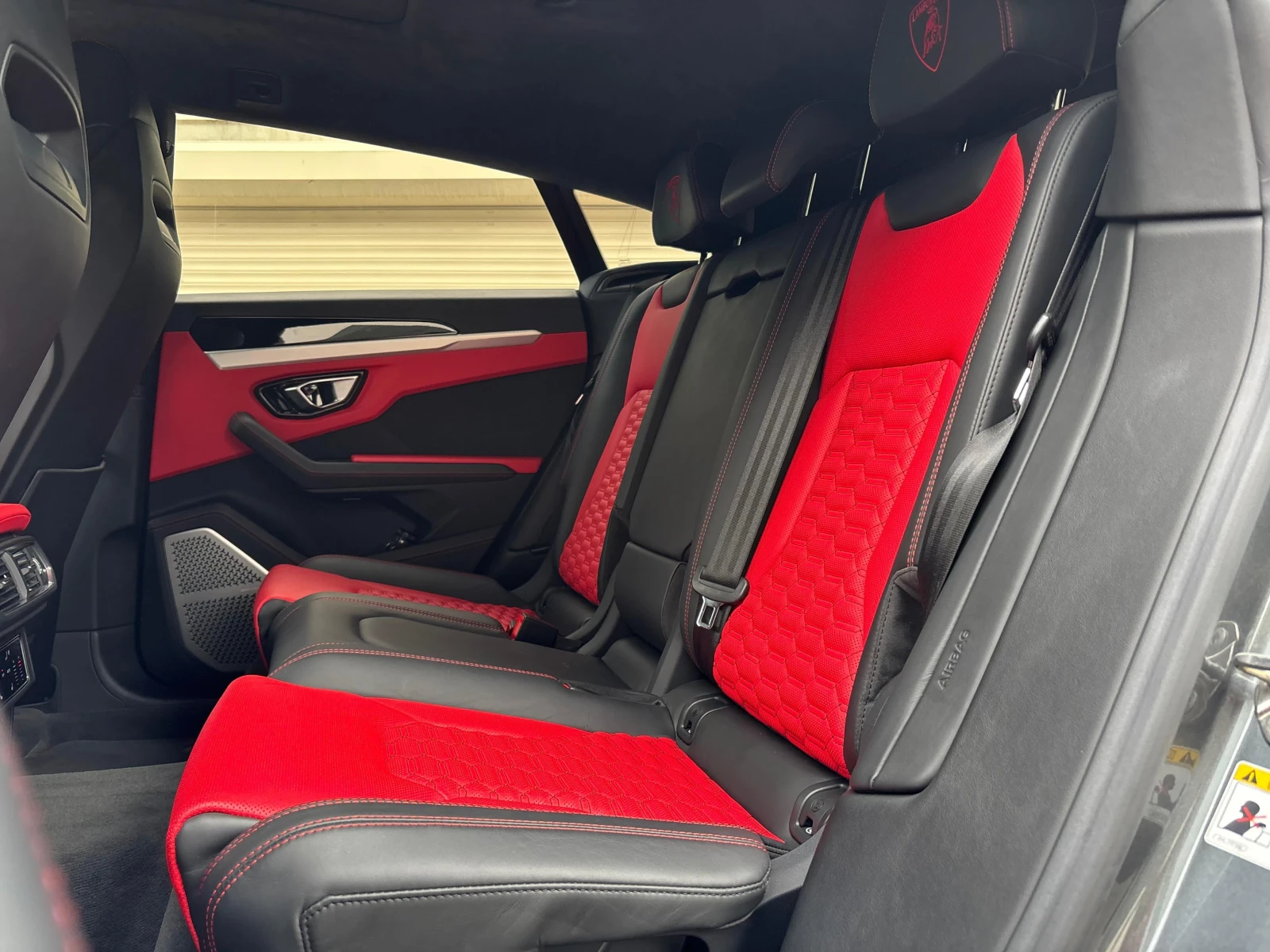 Lamborghini Urus 4.0 V8 AWD | Mobile.bg   9