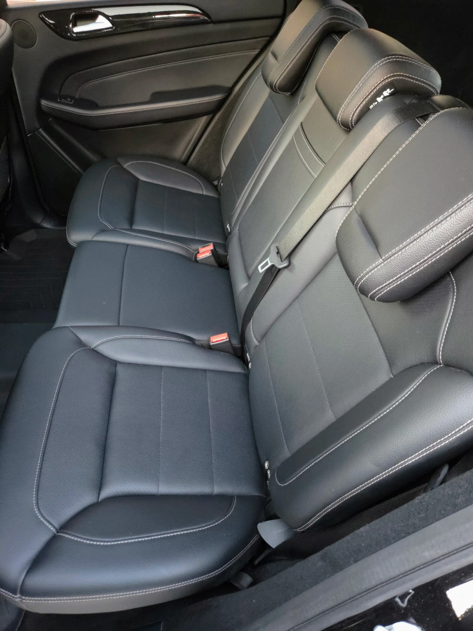 Mercedes-Benz ML 350 4matic  AMG line Реални КМ, снимка 14 - Автомобили и джипове - 54008861