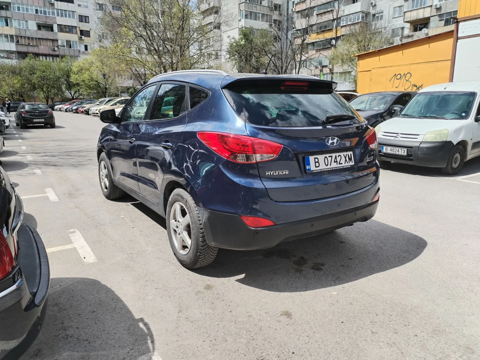 Hyundai IX35, снимка 2 - Автомобили и джипове - 54309012