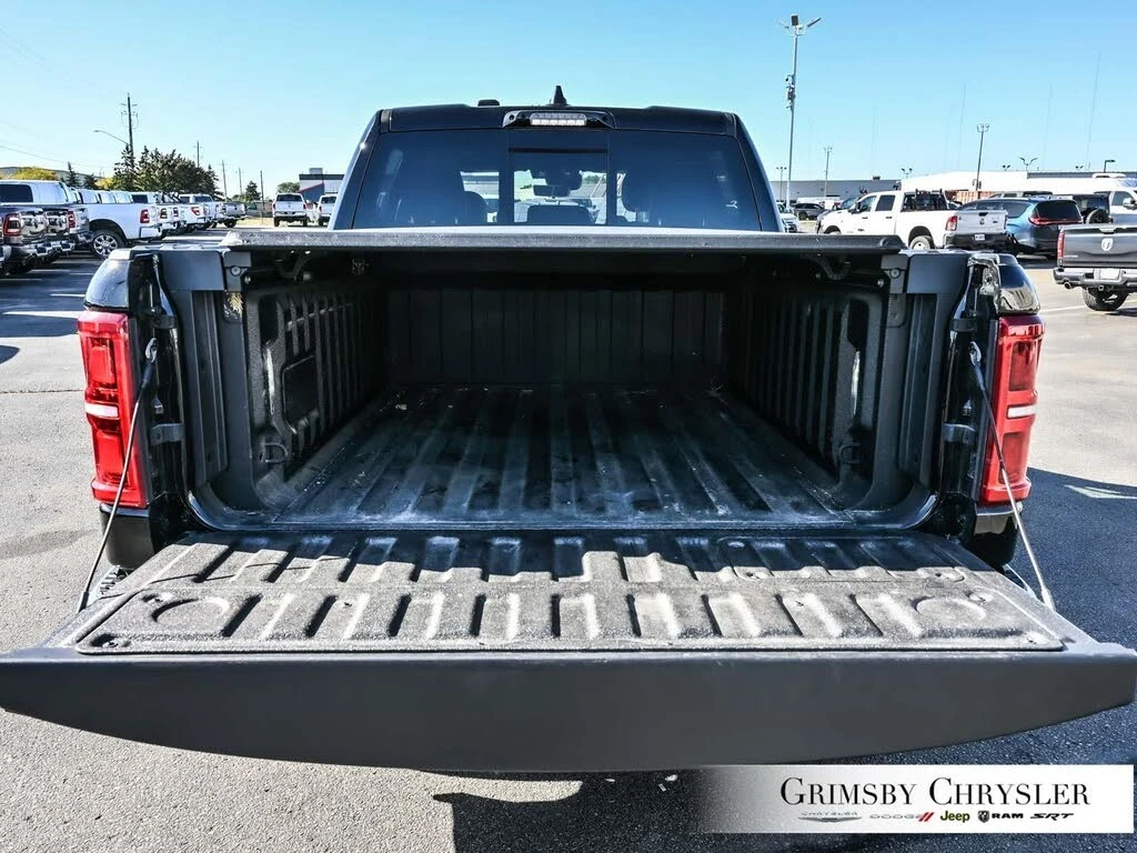 Dodge RAM 1500 Limited Crew Cab 4WD, снимка 5 - Автомобили и джипове - 54611648