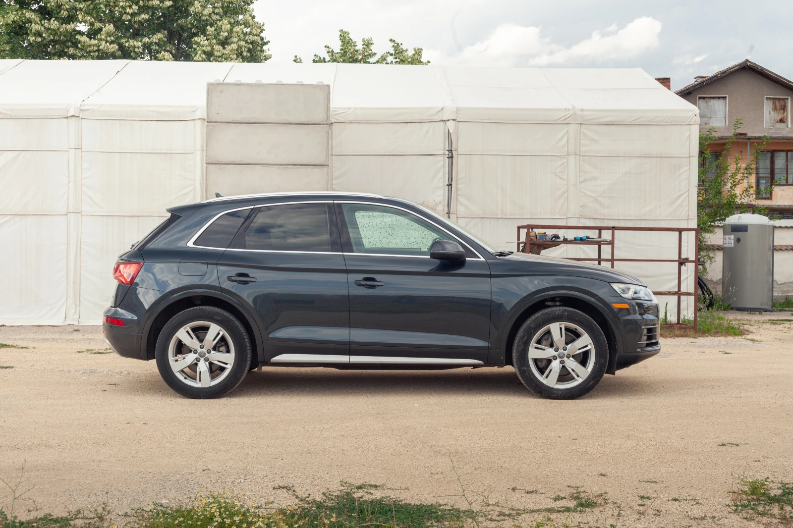 Audi Q5 TFSI, снимка 3 - Автомобили и джипове - 55243957