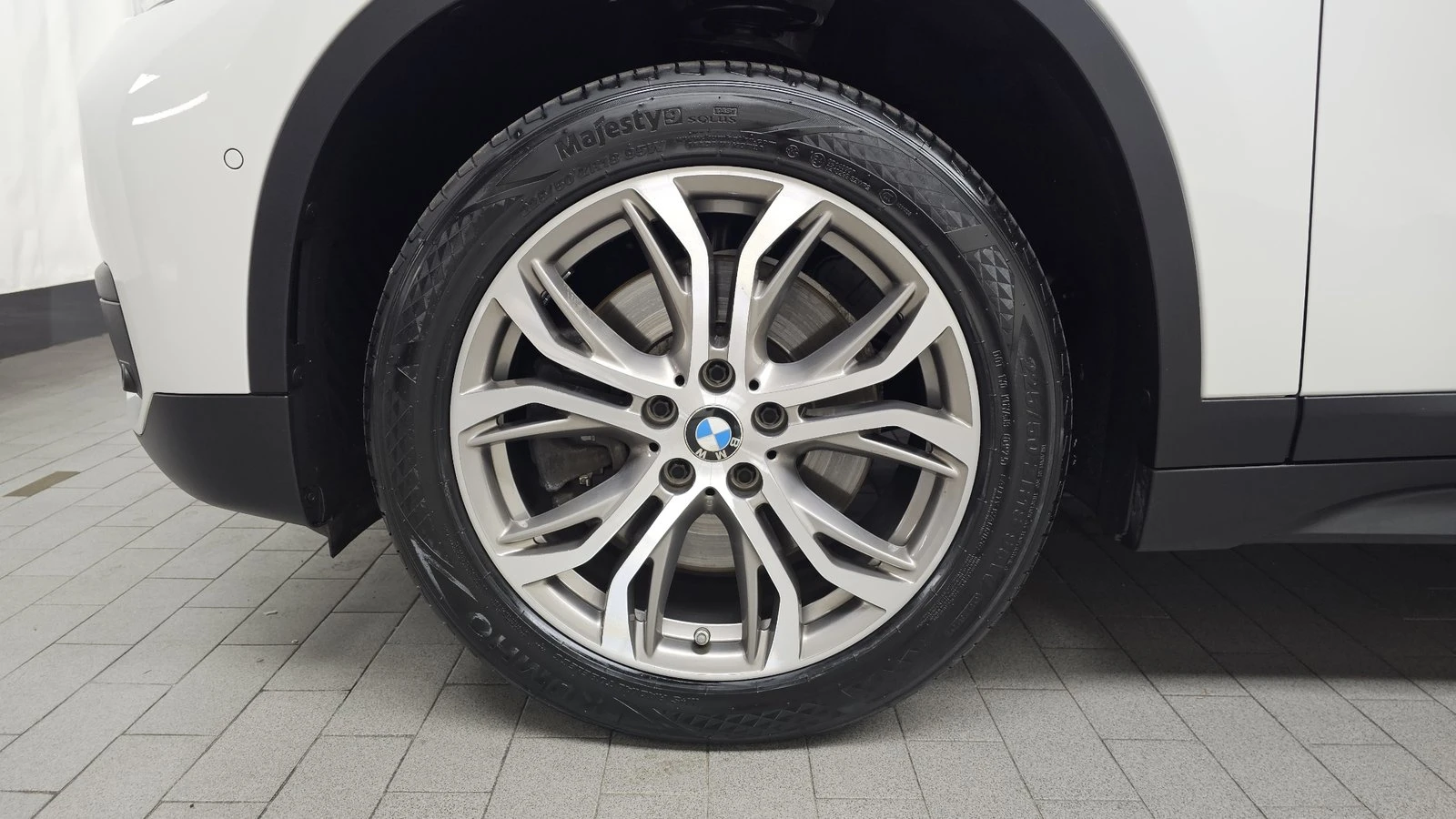 BMW X1 xDrive20d* ЛЮК* KEYLESS* ЕЛ. БАГАЖНИК* КРАЙНА ЦЕНА, снимка 5 - Автомобили и джипове - 55271923