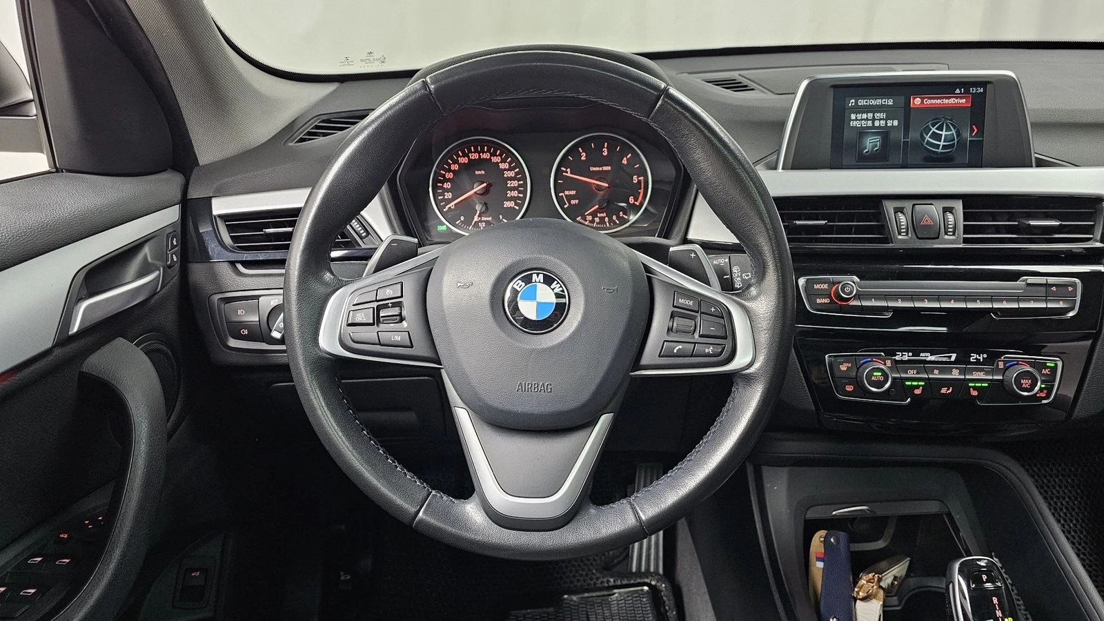 BMW X1 xDrive20d* ЛЮК* KEYLESS* ЕЛ. БАГАЖНИК* КРАЙНА ЦЕНА, снимка 13 - Автомобили и джипове - 55271923
