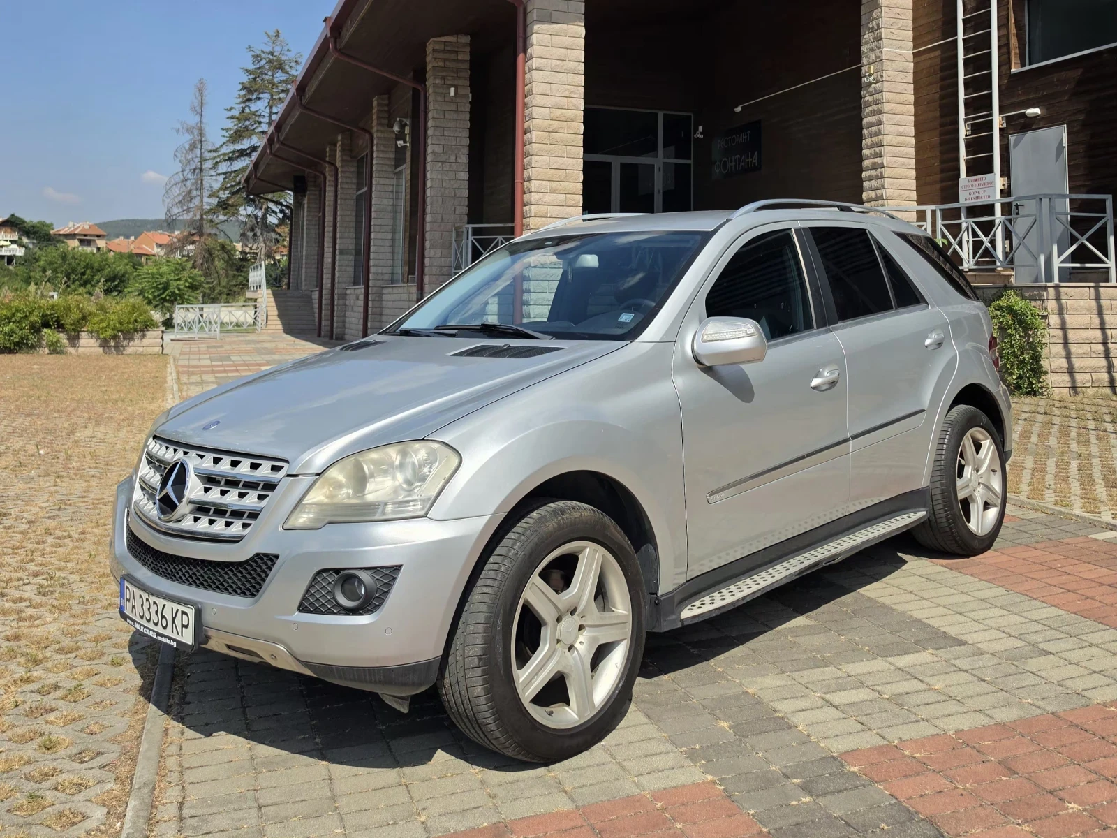 Mercedes-Benz ML 320