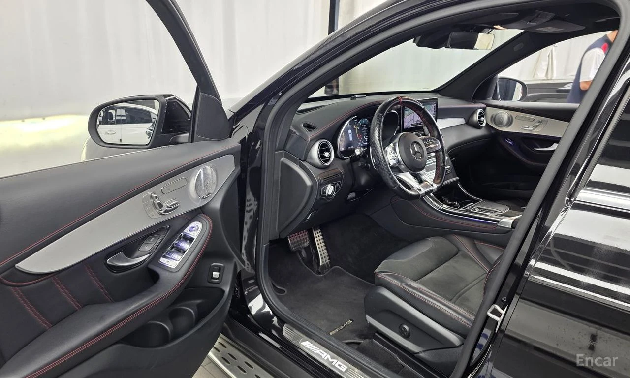 Mercedes-Benz GLC 43 AMG 4MATIC* BURMESTER* DISTRONIC* ХЕДЪП* КРАЙНА ЦЕНА, снимка 8 - Автомобили и джипове - 55995558