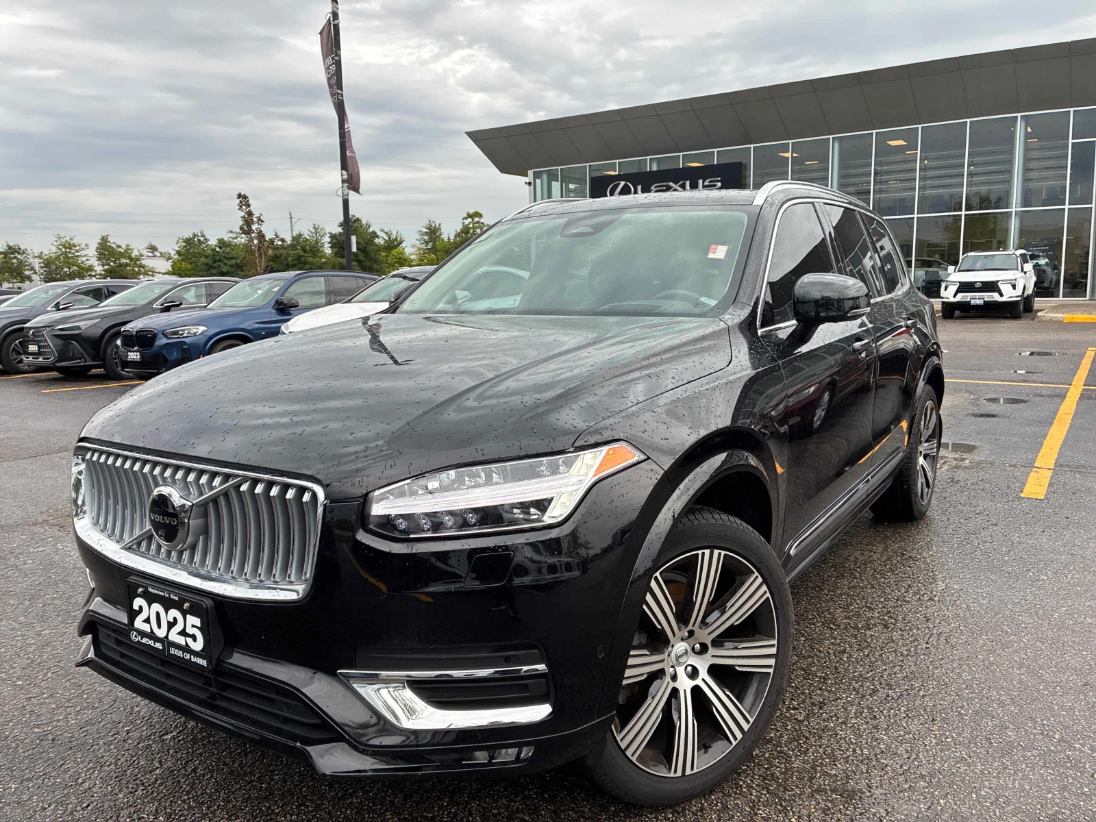 Volvo Xc90 * Ultra Bright Theme * CARFAX * 