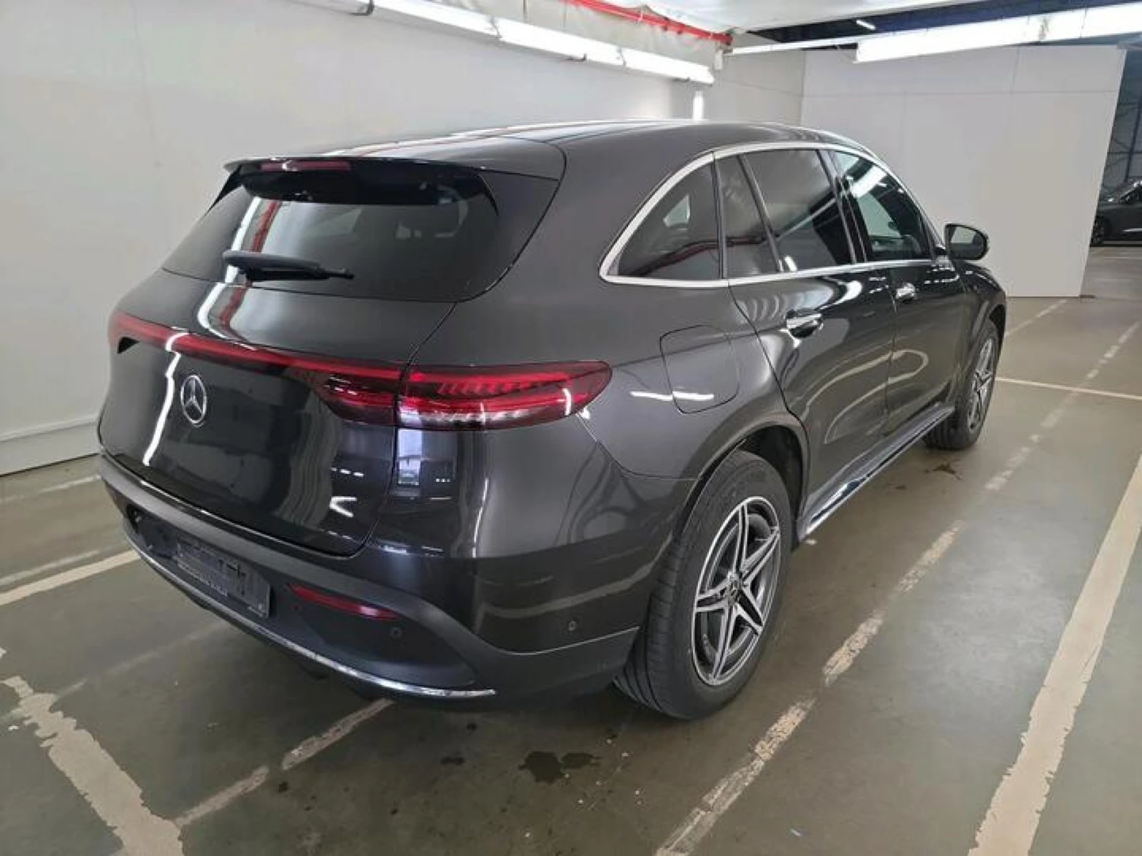 Mercedes-Benz EQC 400 Luxury - 4-Matic - 85kWh | Mobile.bg � ����������� 3