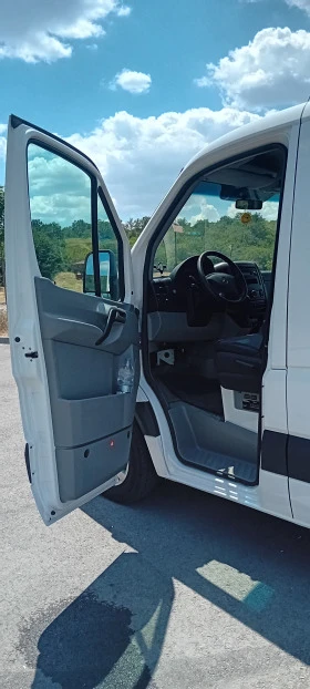 Mercedes-Benz Sprinter 211 2.2TDI, снимка 6