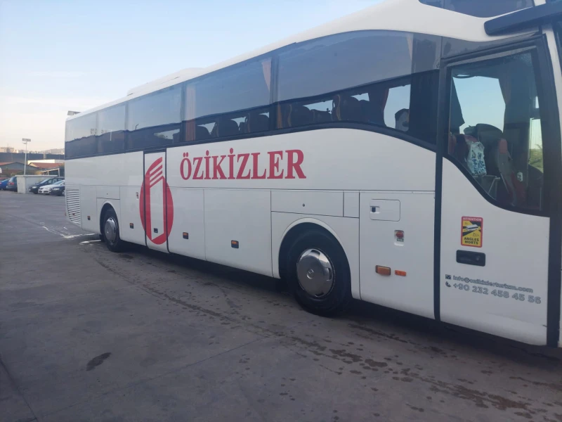 Mercedes-Benz Tourismo, снимка 2 - Бусове и автобуси - 51933765