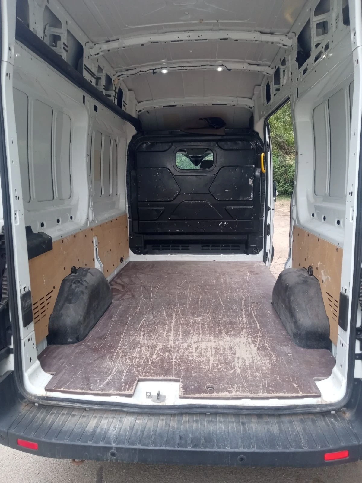 Ford Transit, снимка 12 - Бусове и автобуси - 56086939