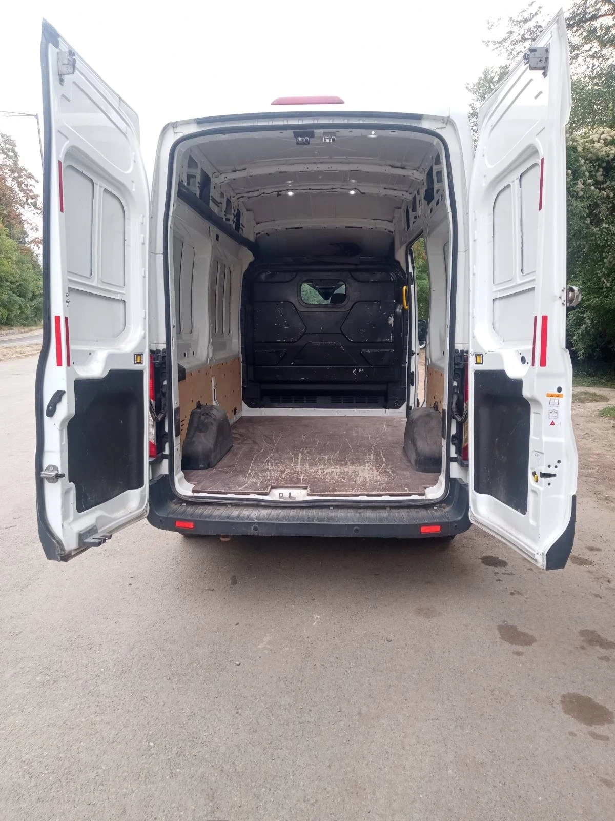 Ford Transit, снимка 9 - Бусове и автобуси - 56086939