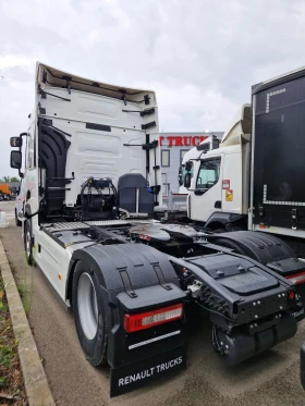     Renault T 520*  *  *  * 