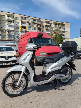  Peugeot Tweet