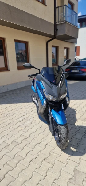     Yamaha X-max